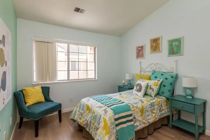 1172 La Rochelle Terrace B, Sunnyvale, California 94089