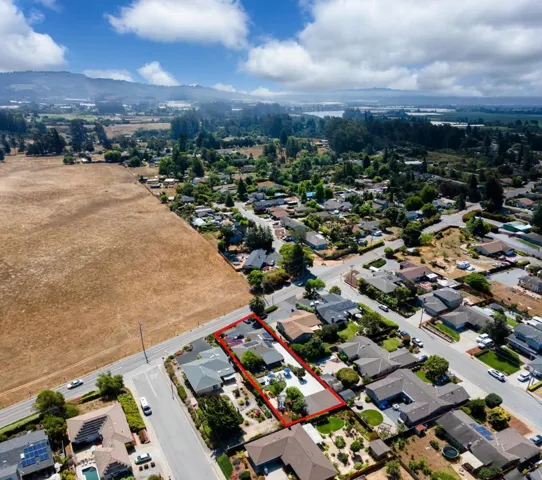 861 Amesti Road, Watsonville, California 95076