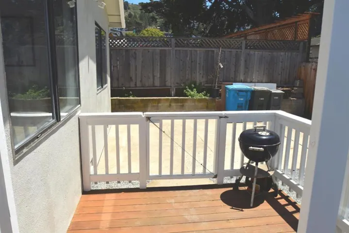 370 Monterey Road, Pacifica, California 94044