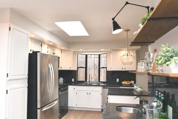 370 Monterey Road, Pacifica, California 94044
