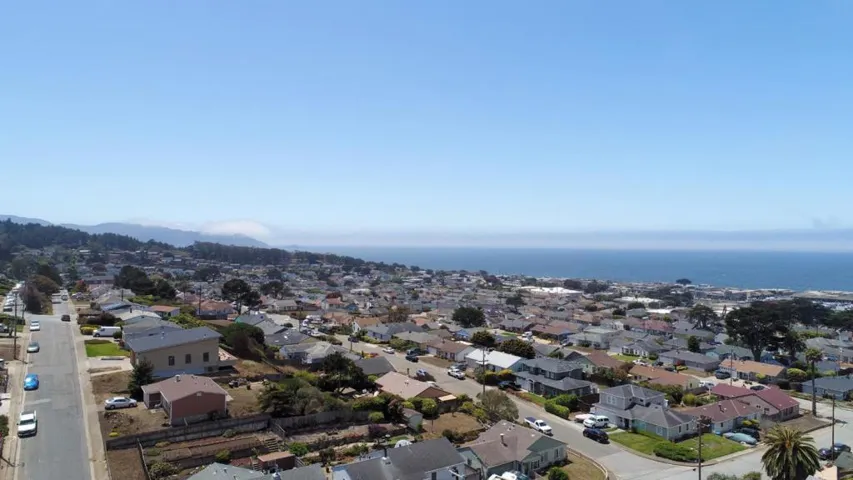 370 Monterey Road, Pacifica, California 94044
