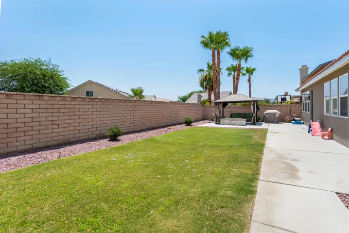 37264bosleystreet-lr-34
