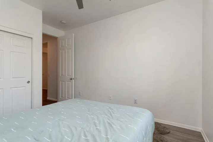 37264bosleystreet-lr-29