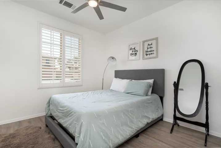 37264bosleystreet-lr-28