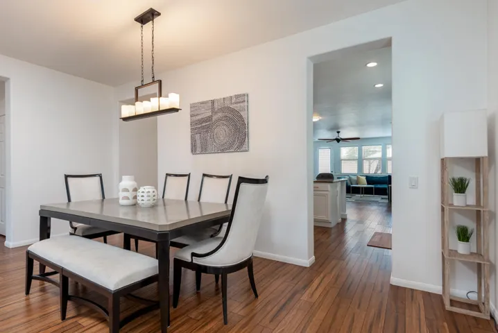 37264bosleystreet-lr-5