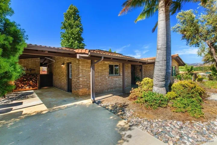4730 Via Tala, Fallbrook, California 92028