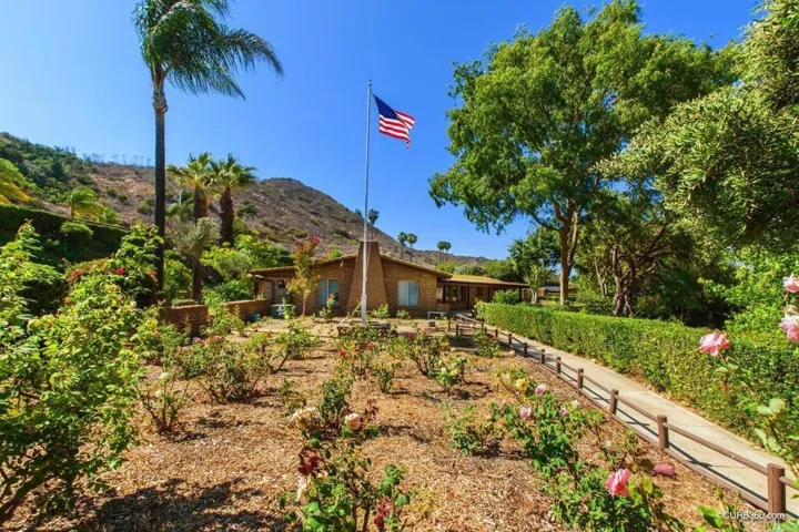4730 Via Tala, Fallbrook, California 92028