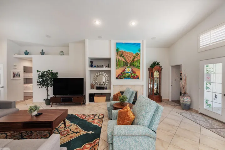 Built in wall unit