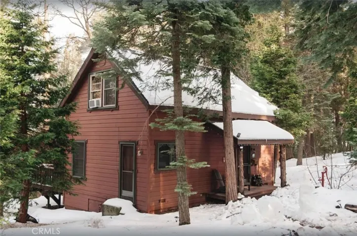 27878 Holly Lane, Lake Arrowhead, California 92352