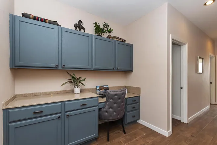 023_Office Nook