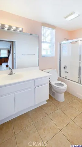 2219 Cranshaw Lane, Palmdale, California 93551
