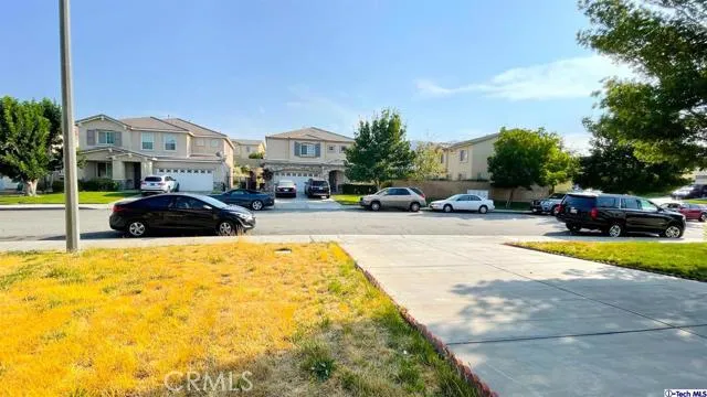 2219 Cranshaw Lane, Palmdale, California 93551