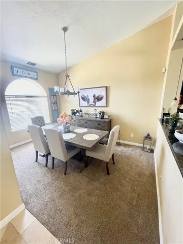 13025 Whitehaven Street, Oak Hills, California 92344