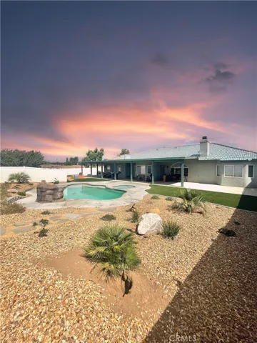 13025 Whitehaven Street, Oak Hills, California 92344