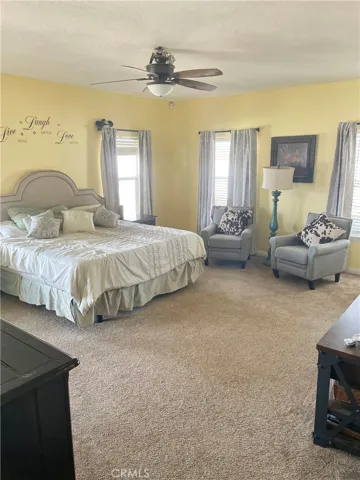 13025 Whitehaven Street, Oak Hills, California 92344