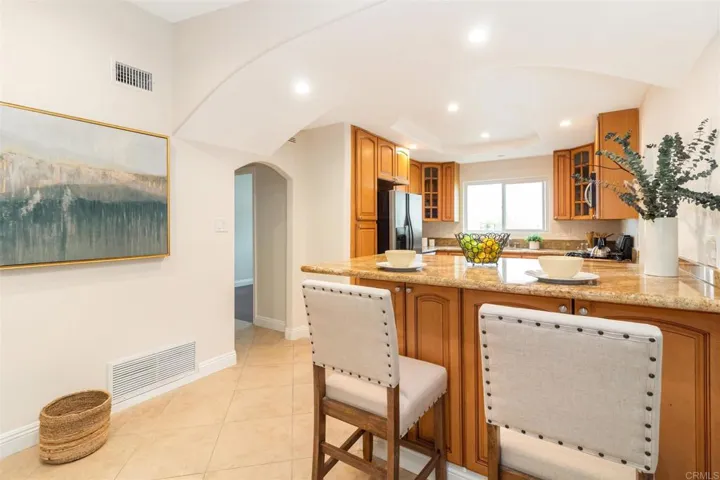 2626 S Shelton Street S, Santa Ana, California 92707