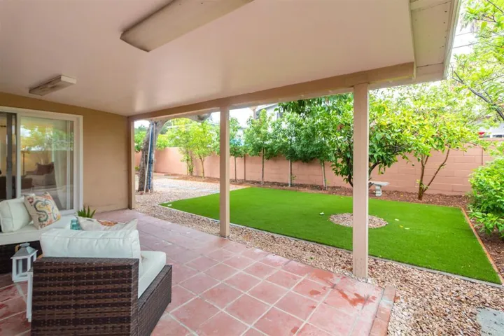 2626 S Shelton Street S, Santa Ana, California 92707