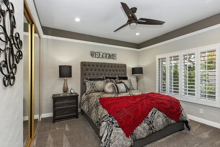 020_Bedroom