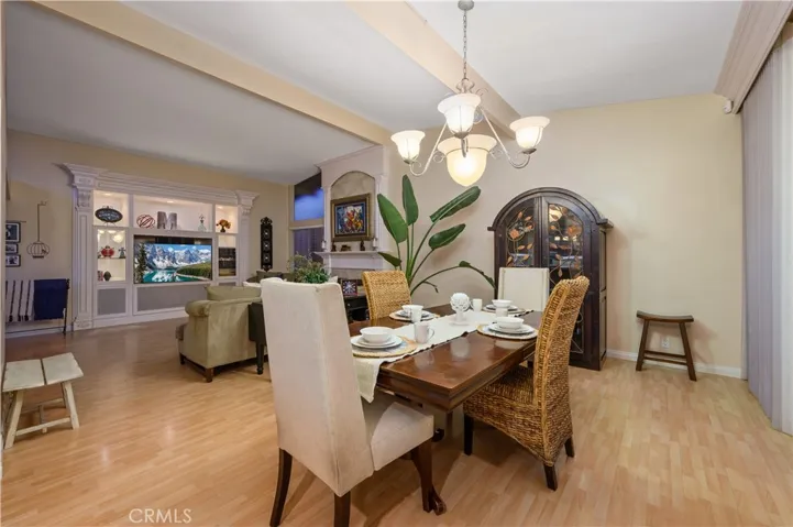 12431 Foster Road, Rossmoor, California 90720