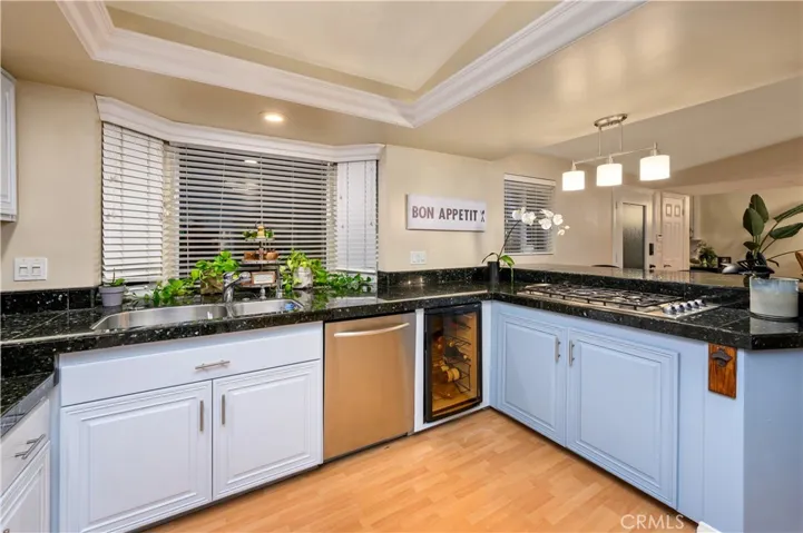 12431 Foster Road, Rossmoor, California 90720