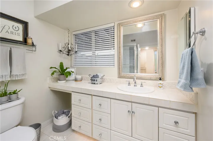 12431 Foster Road, Rossmoor, California 90720