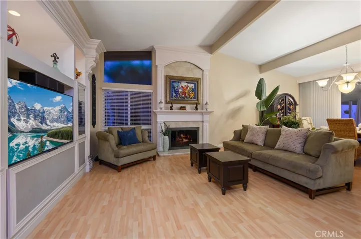 12431 Foster Road, Rossmoor, California 90720