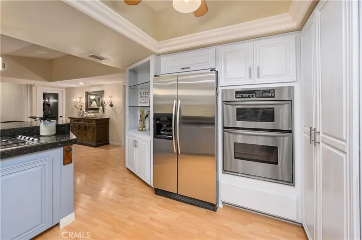 12431 Foster Road, Rossmoor, California 90720