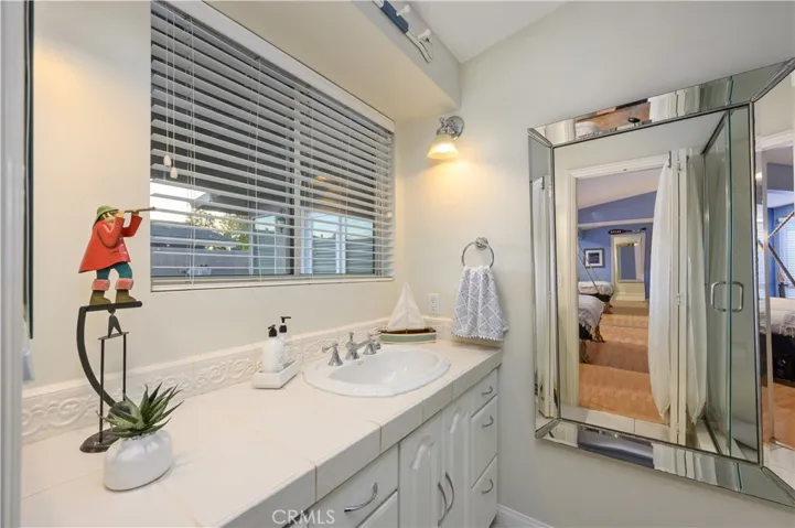 12431 Foster Road, Rossmoor, California 90720