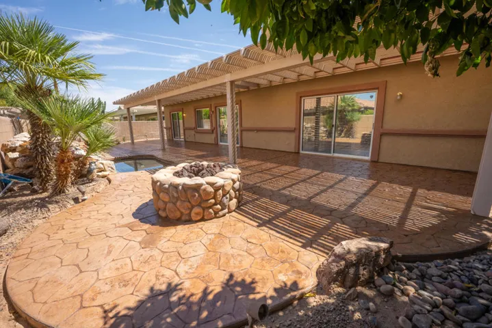 45149 Eagle Crest