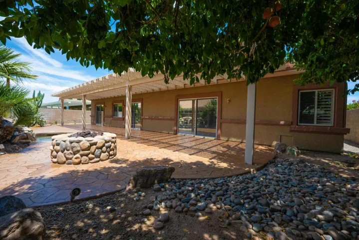 45149 Eagle Crest