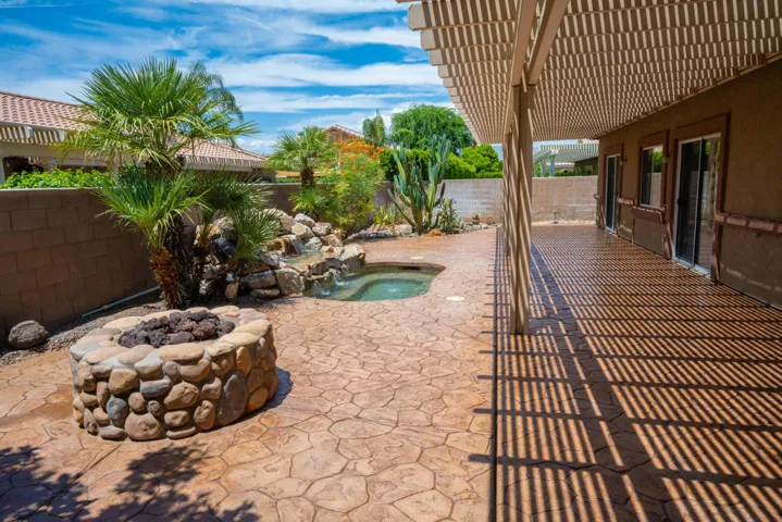45149 Eagle Crest