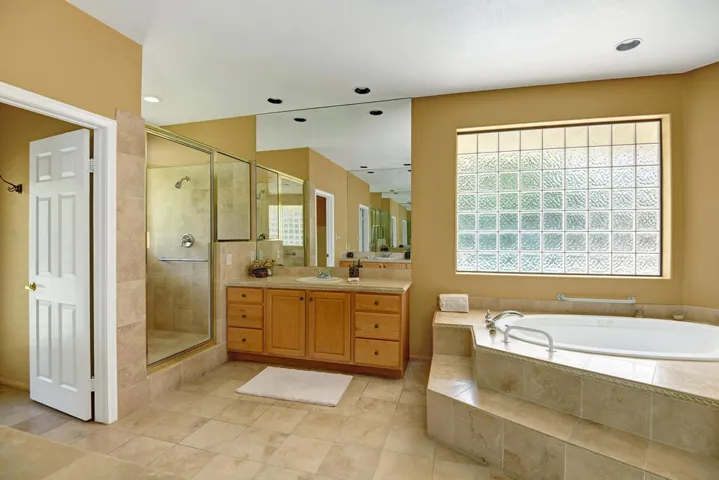 PRIMARY BATHROOM ACROSS MLS