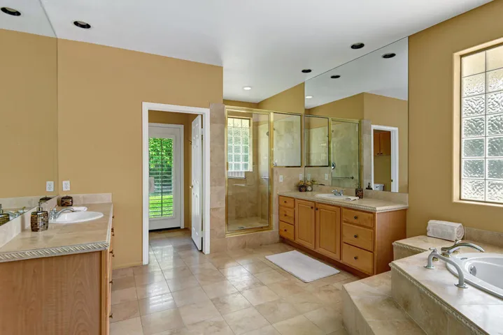 PRIMARY BATHROOM THROUGH MLS