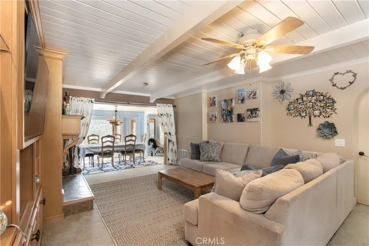 269 Delle Drive, Crestline, California 92325