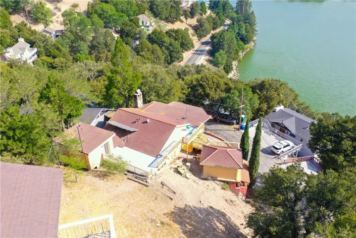 269 Delle Drive, Crestline, California 92325