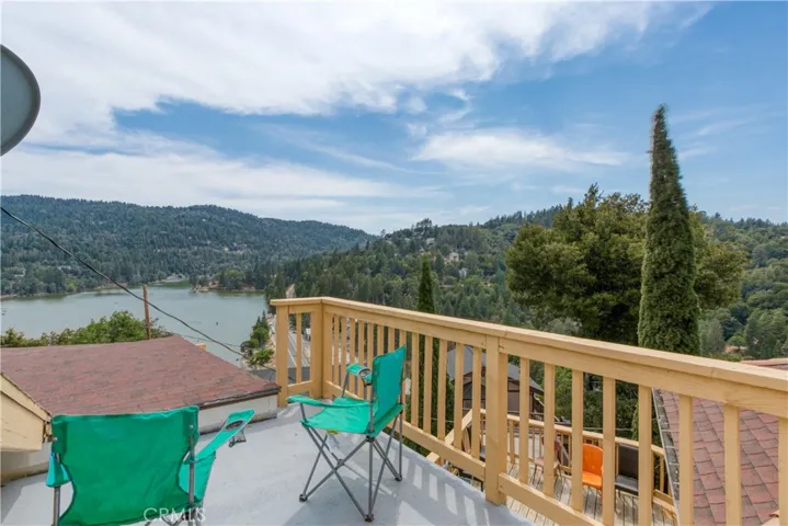 269 Delle Drive, Crestline, California 92325