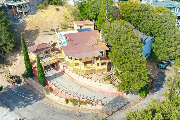269 Delle Drive, Crestline, California 92325