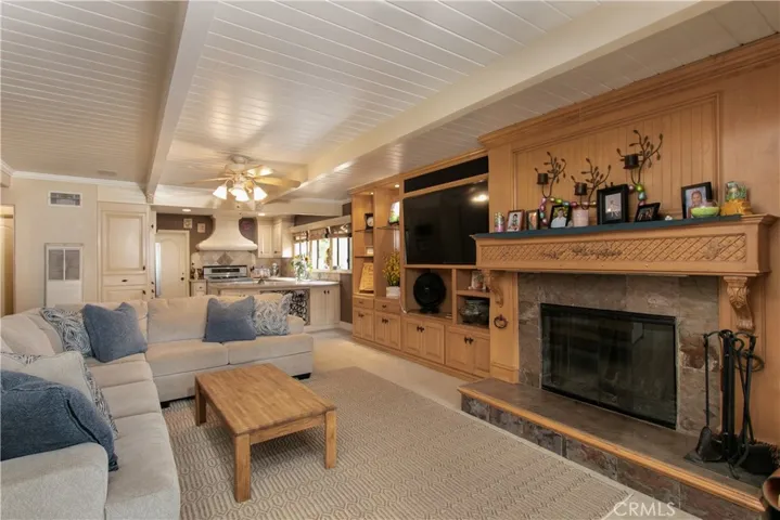 269 Delle Drive, Crestline, California 92325
