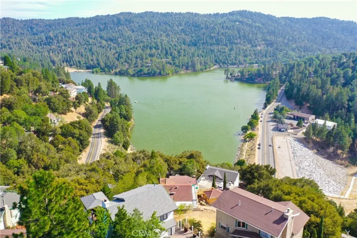 269 Delle Drive, Crestline, California 92325
