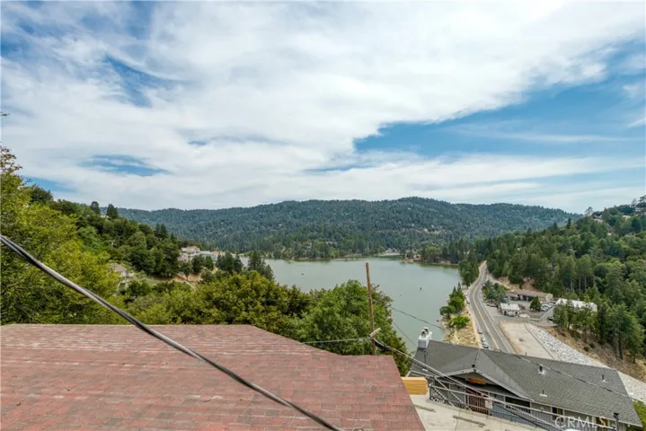 269 Delle Drive, Crestline, California 92325