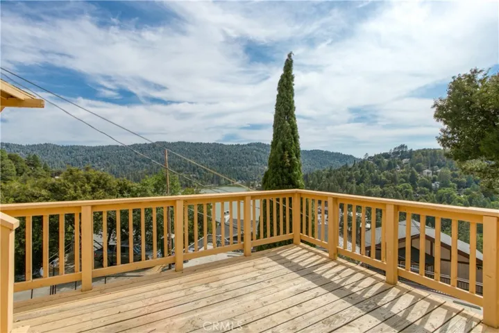 269 Delle Drive, Crestline, California 92325