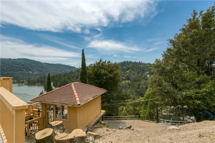 269 Delle Drive, Crestline, California 92325