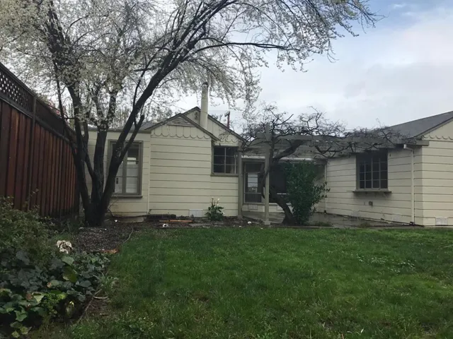 301 22nd, San Mateo, California 94403