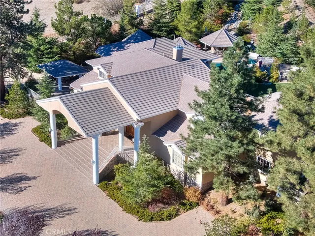 668 State Hwy 2, Wrightwood, California 92397