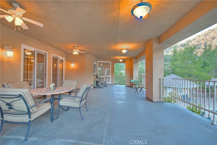 668 State Hwy 2, Wrightwood, California 92397