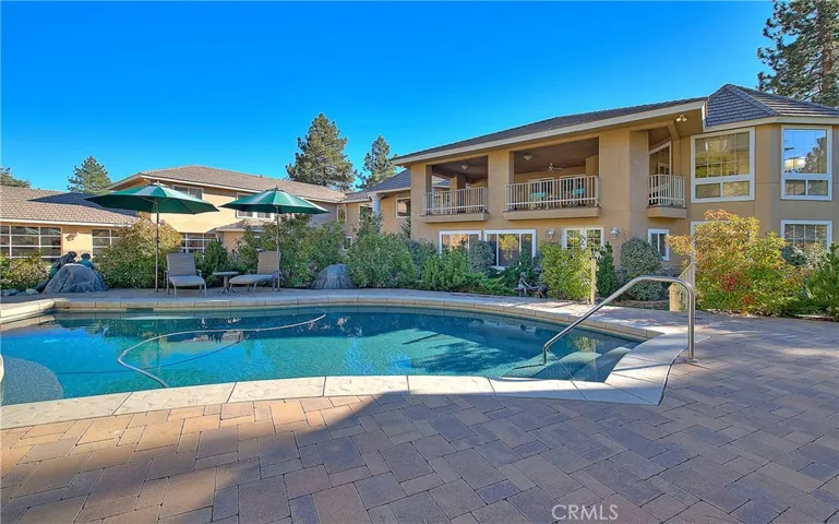 668 State Hwy 2, Wrightwood, California 92397