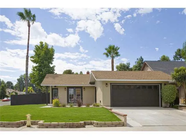 11397 Paseo Albacete, San Diego, California 92129