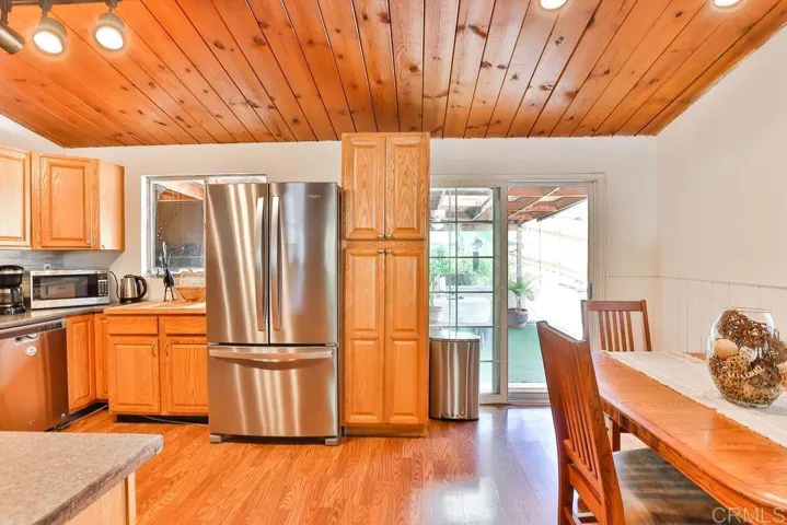 9131 Todos Santos Drive, Santee, California 92071