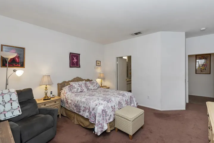 015_Master Bedroom