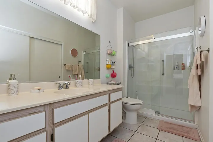 017_Master Bathroom